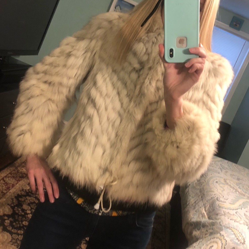 Saga Fox Vintage Fox Fur Coat Rare Chevron Size Sm - Picture 7 of 8